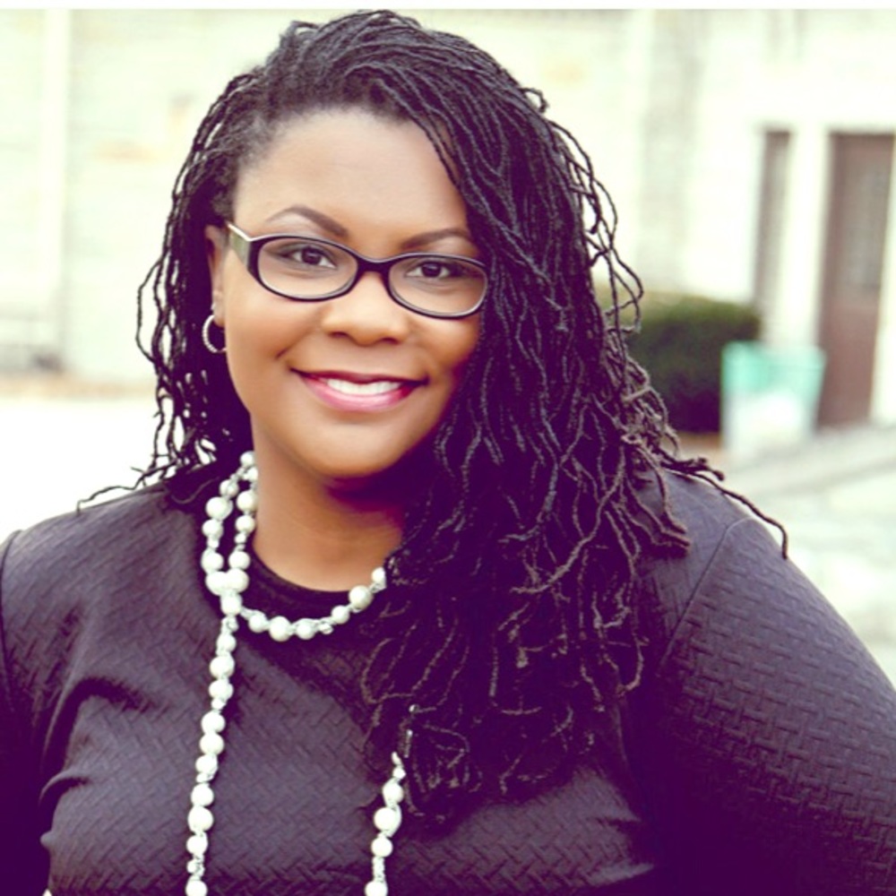 Meet your Posher, Latisha